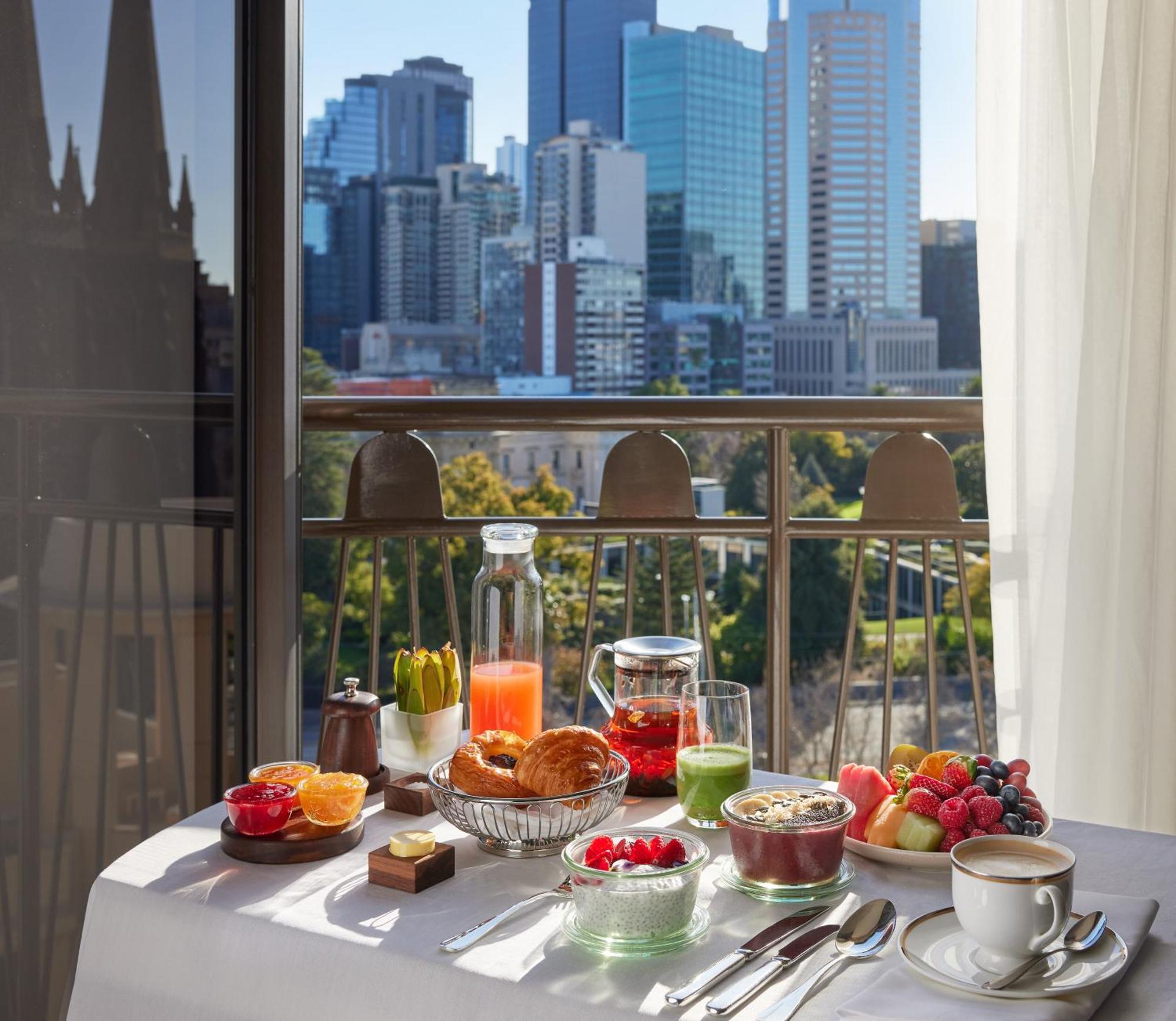 Hotel Park Hyatt Melbourne Zewnętrze zdjęcie Breakfast at the Hotel
